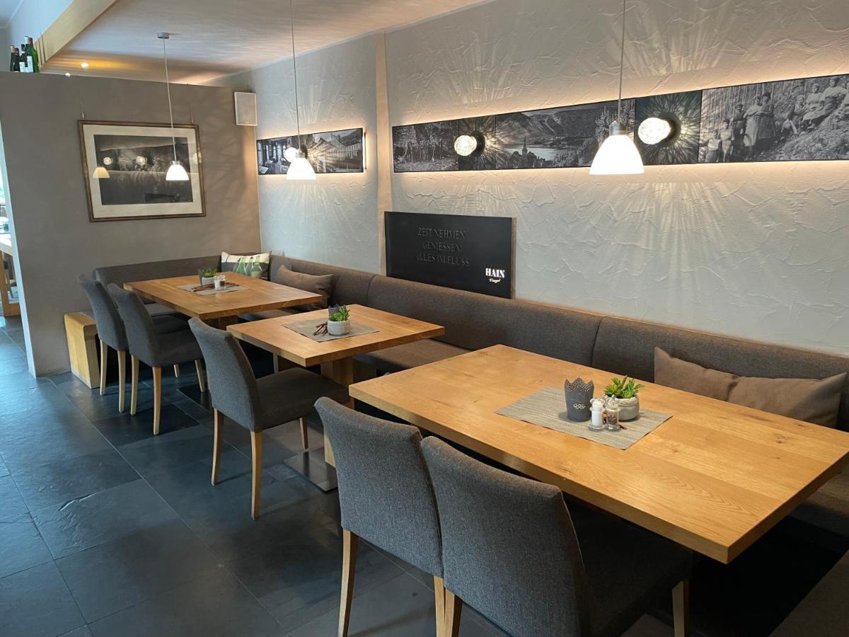 Weingutshotel Piesporter Goldtroepfchen ภายนอก รูปภาพ